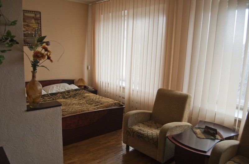Hotel Kharkov エクステリア 写真