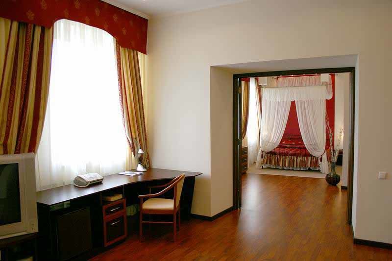 Hotel Kharkov エクステリア 写真