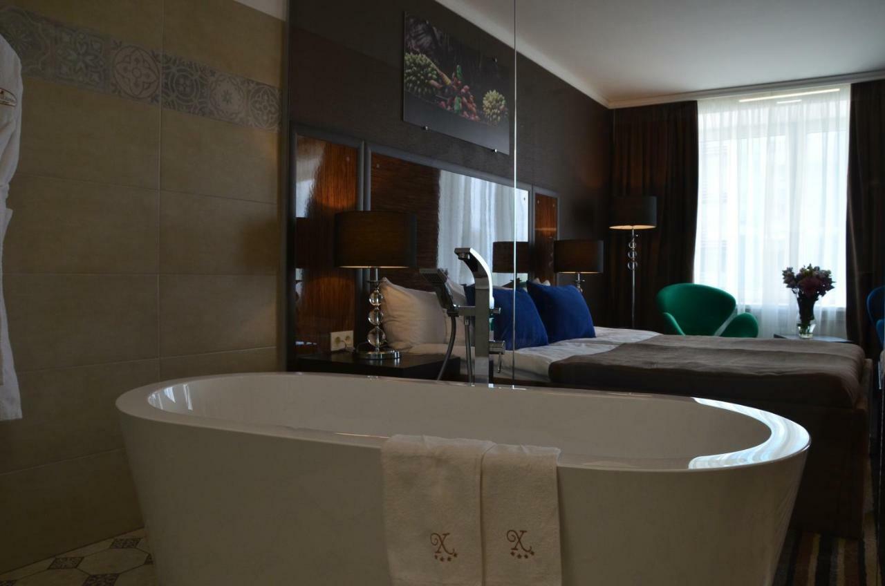 Hotel Kharkov エクステリア 写真