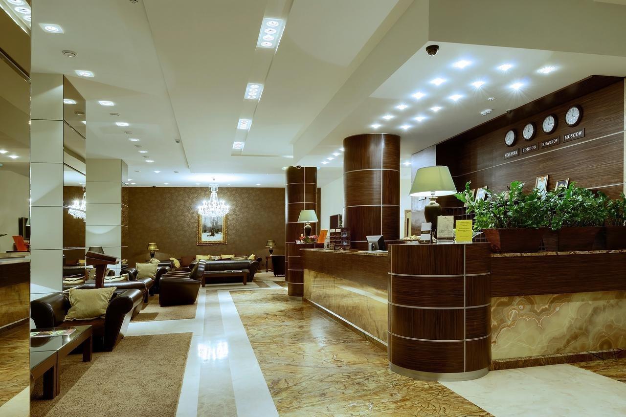 Hotel Kharkov エクステリア 写真